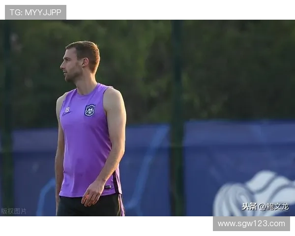 武汉网球队防反战术创新探索与实践分析